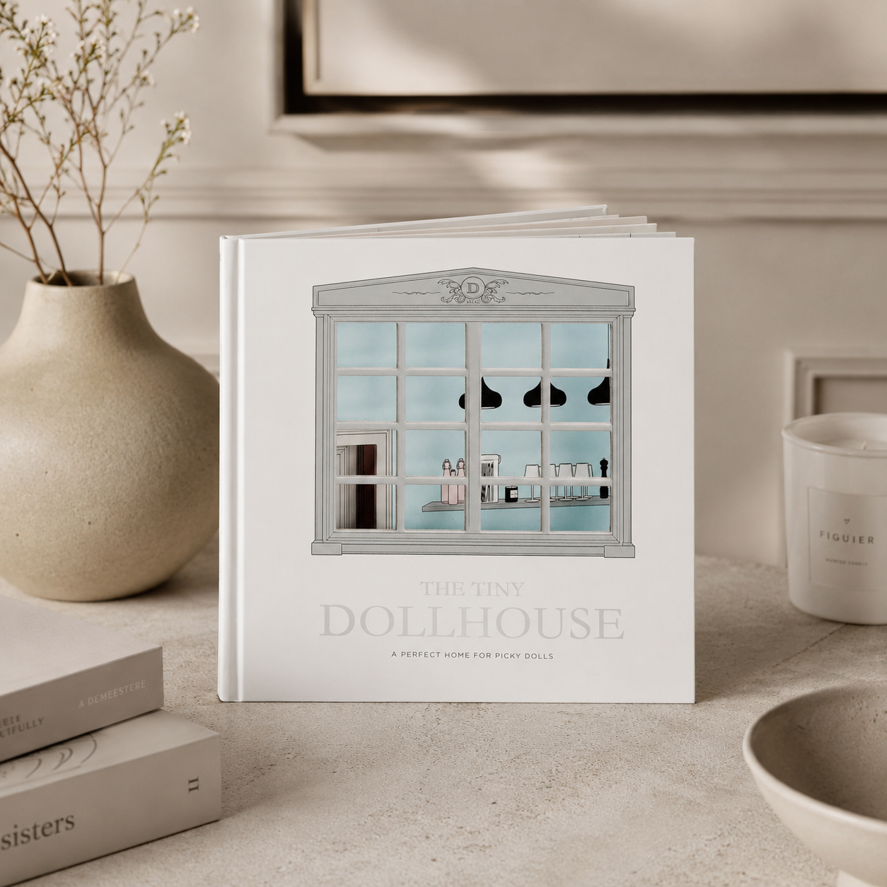 THE TINY DOLLHOUSE - A PERFECT HOME FOR PICKY DOLLS