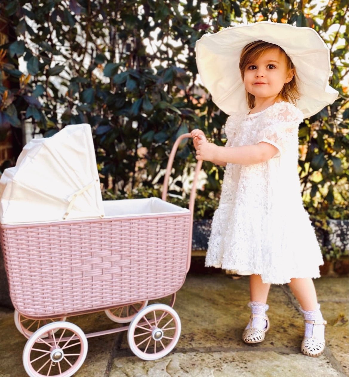 Adjustable Sun Hat - The Tiny Universe Mössor