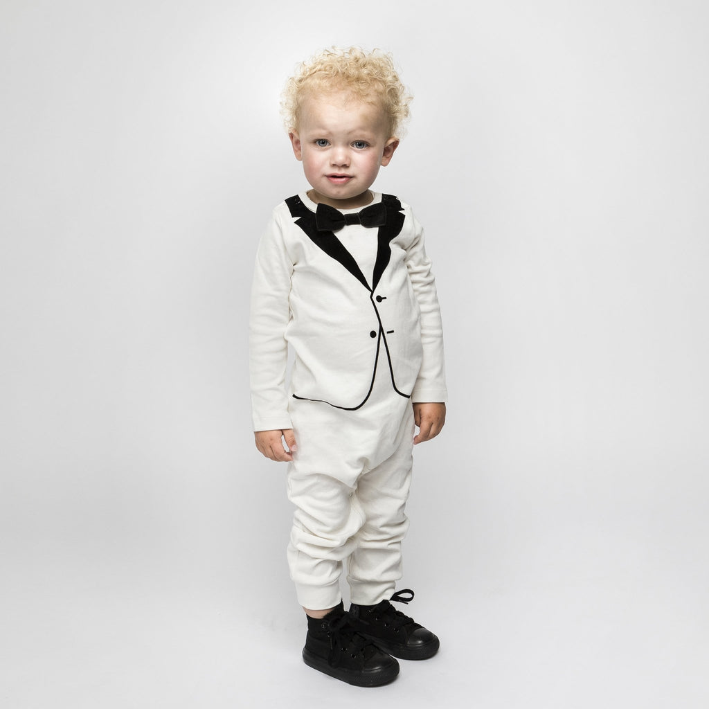 Tuxedo onesie clearance newborn